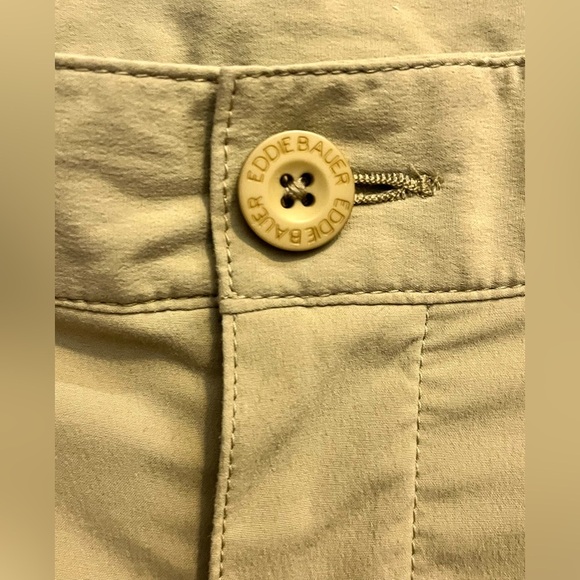 Eddie Bauer Men's Nylon Blend Tan Shorts w Pockets Size 33 - Picture 6 of 14